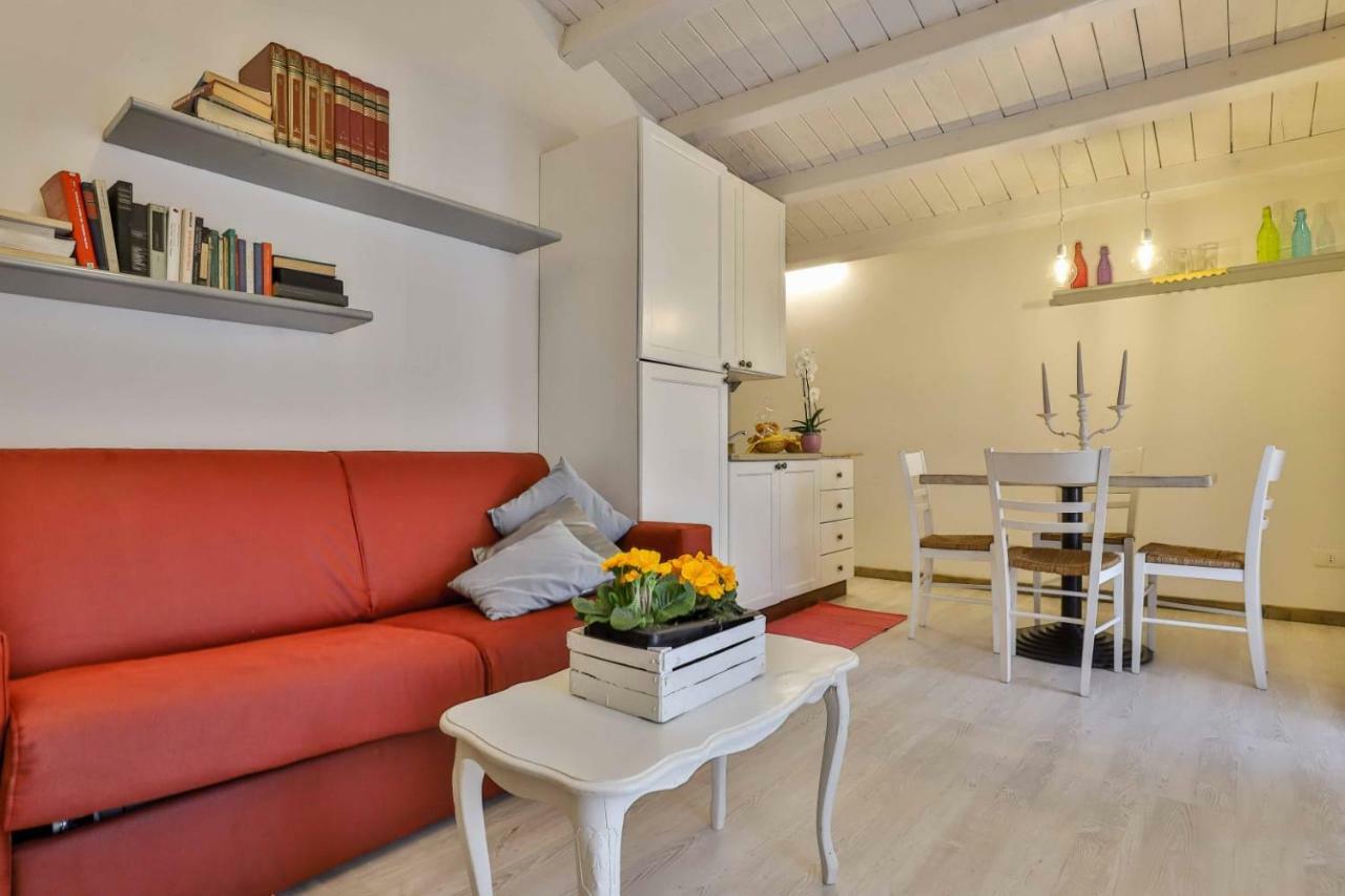 Casa Giulietta & Romeo Apartment Монтекио Маджоре Екстериор снимка