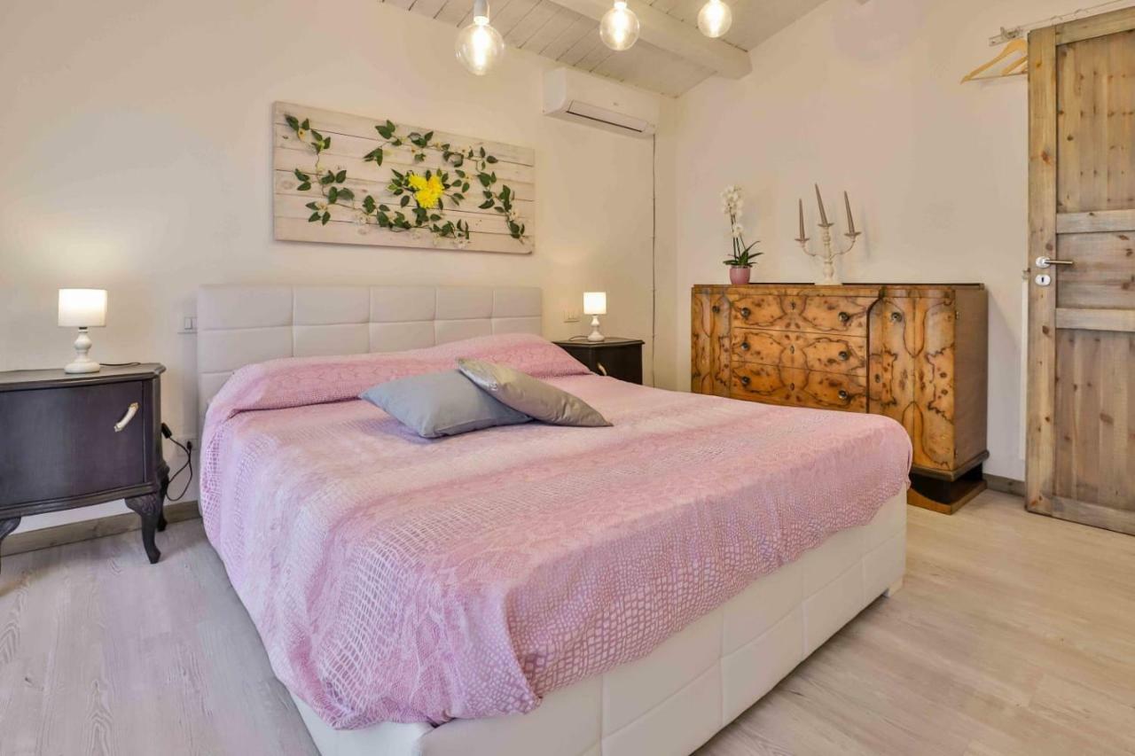 Casa Giulietta & Romeo Apartment Монтекио Маджоре Екстериор снимка